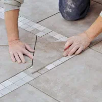 کاشی کاری سرامیک کاری گچ  سیمان رفع نم لوله کشی