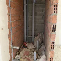 والپست و اجر چینی ساختمان