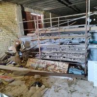 قفسه اهن.رایگان