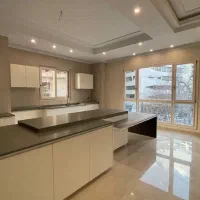 آپارتمان-200-متری-laquo-نوساز-raquo-اواسط-کیانپارس-غربی