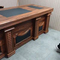 میز و صندلی اداری برند مدل امپراطور|مبلمان اداری|مشکیندشت, |دیوار