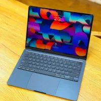 MacBook m2 13.6 midnight- سایکل ۱باطری ۱۰۰