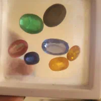 انگشتر نقره لعل اصل  قدیمی و نگینهای جواهری