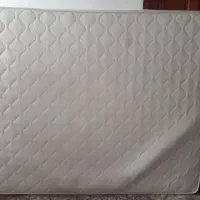 تشک تختخواب طبی فنری دو نفره