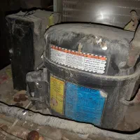 یخچال ویترینی بزرگ سالم وبسیارتمیز|فروشگاه و مغازه|الوند, |دیوار