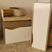 آینه و روشویی