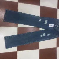 شلوار لی زنانه