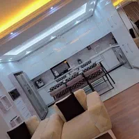 ناهار خوری ۶ نفره با ۶ عدد کوسن