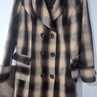 یه عددپالتو به قیمت ۵۰۰هزارتمان به فروش میرسد|لباس|جوادآباد, |دیوار