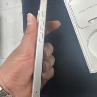 ایفن ۱۳ نرمال  باطری ۸۲٪  بدون خط و خش و بازشدگی|موبایل|یاسوج, |دیوار