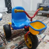 سه چرخه|اسباب‌‌بازی|آستانه اشرفیه, |دیوار