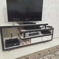 تعدادی وسایل منزل|مبلمان خانگی و میز عسلی|دورود, |دیوار