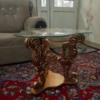 جلو مبلی سلطنتی سالم بدون شکستگی بدون رنگ پریدگی|مبلمان خانگی و میز عسلی|بناب, |دیوار