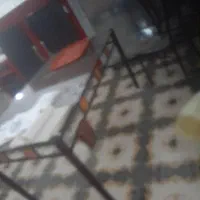 میز و صندلی و تنور ساندویچی
