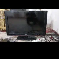 ال سی دی ۳۲اینج سالم