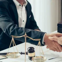 وکیل،وکالت تیم حقوقی وکلای پایه یک،قضات سابق|خدمات مالی، حسابداری، بیمه|قم, عمار یاسر|دیوار