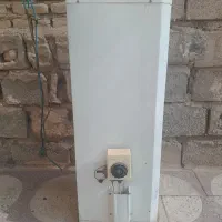 آبگرمن مخزنی