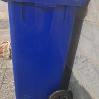 سطل زباله ابی