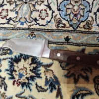 چند عدد چاقو دستساز و قدیمی