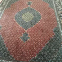 یک جفت فرش تمیز