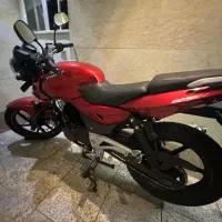 پالس ۱۸۰ یو جی فور لوازم در حد