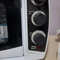 توستر کاملا سالم|اجاق گاز و لوازم برقی پخت‌وپز|نسیم‌شهر, |دیوار