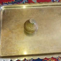 سینی برنجی و نمکدان|صنایع دستی و سایر لوازم تزئینی|تربت‌حیدریه, مسجد جامع|دیوار