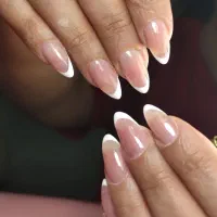 کاشت ناخن یلدایی|خدمات آرایشگری و زیبایی|الوند, |دیوار