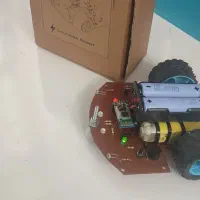 ربات کنترلی با امکان یادگیری برای علاقه‌مندان