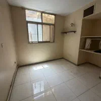 50-متر-چند-قدمی-مترو-و-تره-بار
