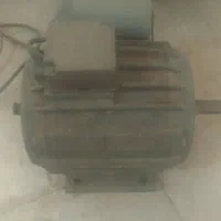 یک عدد الکترو موتور 1 اسب