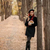 عکاسی مدل|استخدام هنری و رسانه|لاهیجان, قیام|دیوار