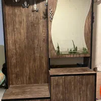 جاکفشی و کمد