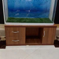 دوتا آکواریوم ۱متری شرکتی ومعمولی با کلیه وسایل