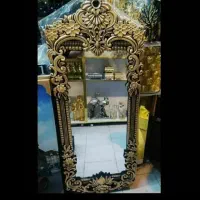 آینه ایستاده