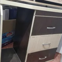 میز و صندلی،کمد، دراور، میز کامپیوتر، تلفن