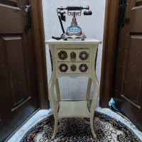 تلفن و میزتلفن باهم