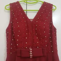 لباس مجلسی|لباس|زبرخان, |دیوار