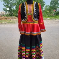 تولید وفروش لباس محلی وسنتی