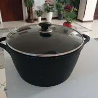 قابلمه چدن سایز ۲۸