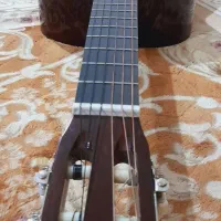 گیتار یاماها c70|گیتار، بیس، امپلیفایر|یاسوج, |دیوار