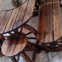 میز نهار خوری چوبی