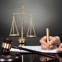 وکیل پایه یک دادگستری متخصص دعاوی حقوقی و کیفری