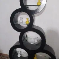 ویترین کاملا نو تمیز  بدون هیچ خط و خش