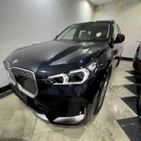 بی ام و ix 1 مدل 2025 کربن بلک