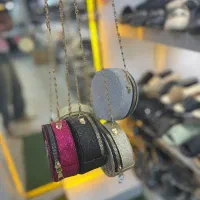 کیف مجلسی|کیف، کفش، کمربند|قرچک, زیبا شهر|دیوار