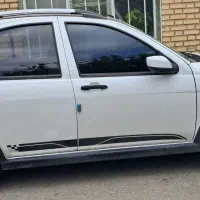 کوییک r