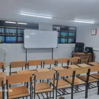 اجاره ساعتی کلاس آموزشگاه بهترین لوکیشن شهر|اجارهٔ کوتاه‌مدت دفتر کار و فضای آموزشی|قزوین, |دیوار