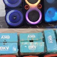 اسپیکر آک بند