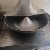 سبزی خرد کنی صنعتی دهنه ۶۰ بسیار تمیز کم کار کرد